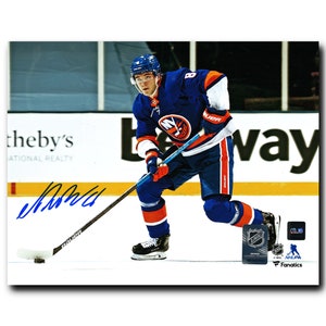 Noah Dobson New York Islanders Autographed Action 8x10 Photo