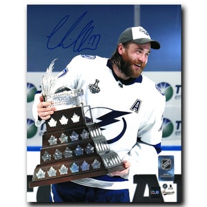 Victor Hedman Tampa Bay Lightning Autographed 2020 Conn Smythe 8x10 Photo