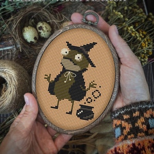 Halloween Frog, Toad, Frog, Bugs, Cross stitch pattern, Goblincore color chart, Cottagecore, embroidery sample, Gremlincore