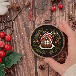 Patrón de punto de cruz de Navidad de la casa, Papá Noel, Adorno, Sampler de invierno, Festivo moderno, bordado, corona, muérdago, mini patrón