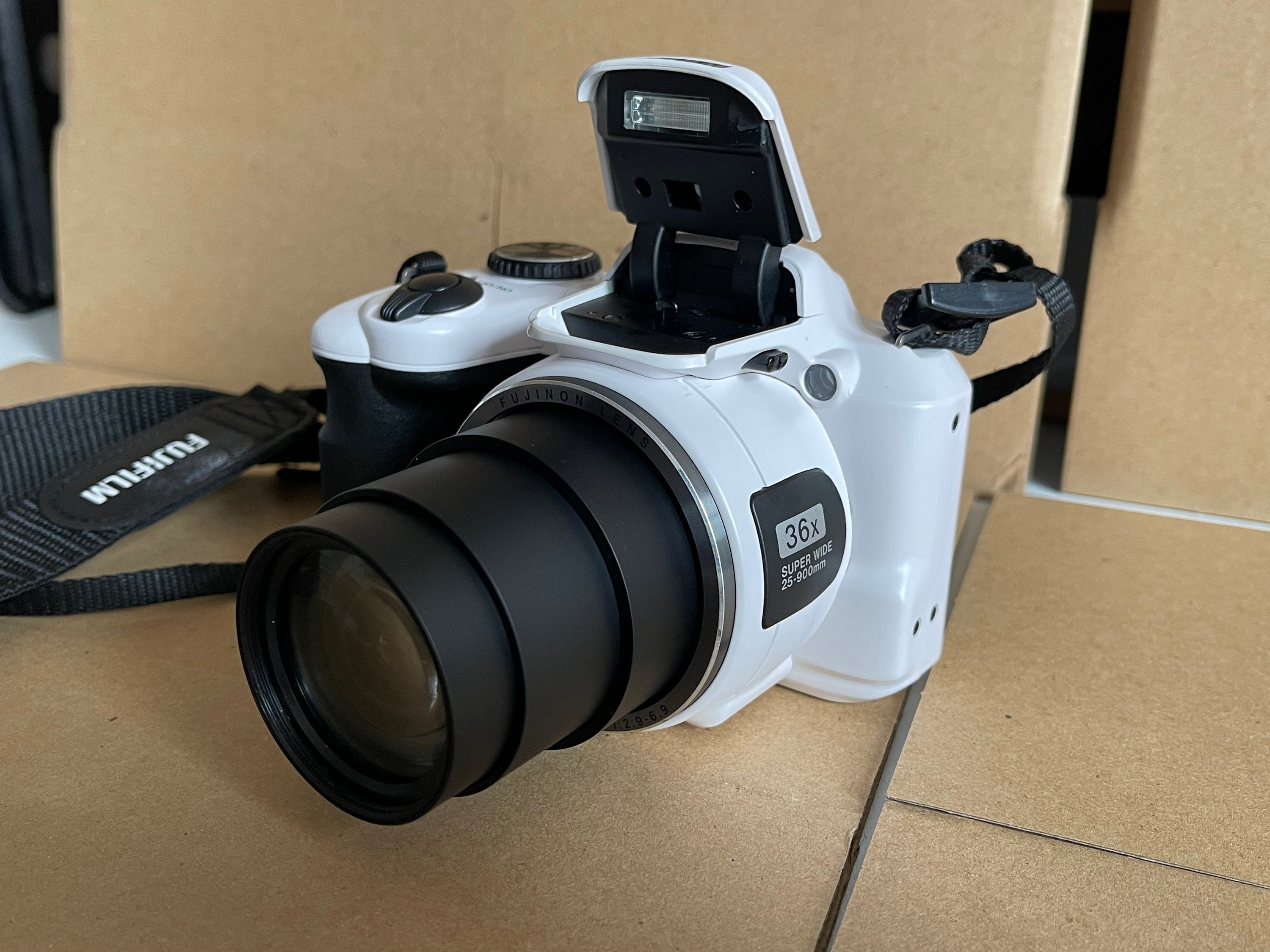 fuji s8650 review