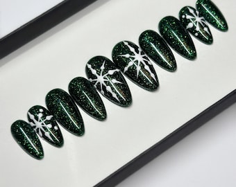 Green snowflake press on Nails | Christmas Nails | glitter glue on nails | Fake Nails | False Nails | hand painted luxury Xmas press ons