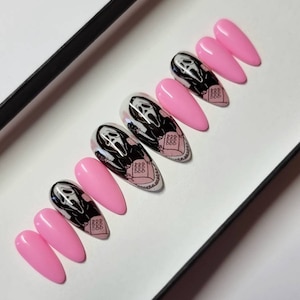 Glow Scream press on Nails | Halloween nails | Fake Nails | False Nails | hand painted | Glue on nails  | Sets of 10 and 20 nails Ghostface