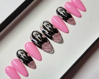 Glow Scream press on Nails | Halloween nails | Fake Nails | False Nails | hand painted | Glue on nails  | Sets of 10 and 20 nails Ghostface