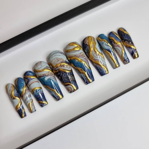 Blue and Gold Geode Press on Nails | Fake Nails | False Nails | hand painted | Glue on nails  | Luxury Nails | Sets of 10 and 20 nails