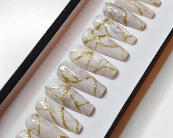 White and Gold Marble Press on Nails | Fake Nails | False Nails | hand painted | Glue on nails  | Luxury Nails | Sets of 10 and 20 nails