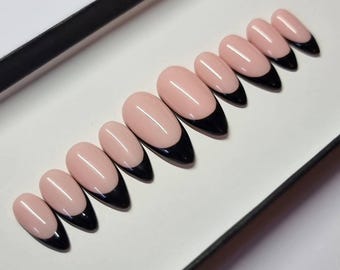 Black French tip press on Nails | glue on nails | Fake Nails | False Nails | hand painted | Glue on nails | Sets of 10 and 20 nails