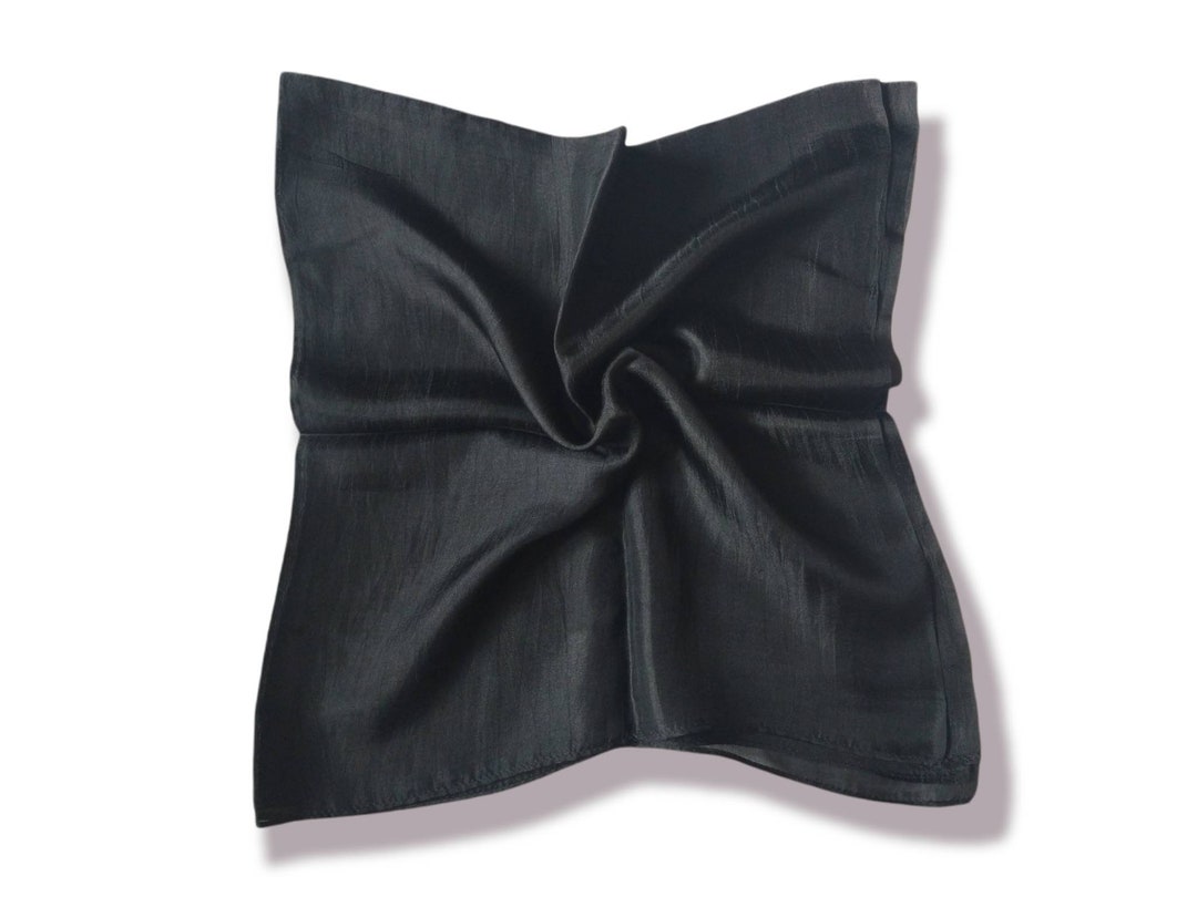 LARGE SQUARE SCARF SOLID BLACK main image 1