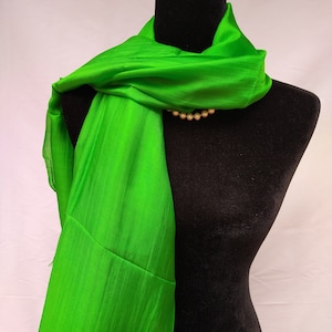 Mulberry Silk Scarf: Handwoven Emerald Green Shawl (24x72 inches)