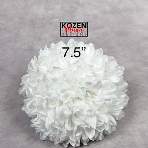 7.25&quot; White Mum Flower, Mum Centerpiece Used for Homecoming Mums and Garters, Perfect Floral Accessory for School Spirit Mums