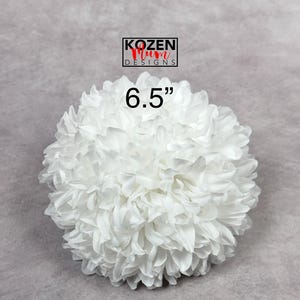 6.25&quot; White Mum Flower, Mum Centerpiece Used for Homecoming Mums and Garters, Perfect Floral Accessory for School Spirit Mums
