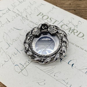 Rose Wreath Brooch Pin/Rose Jewelry/Brooch with opening for Photograph