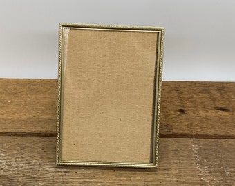 5X7 Metal Tabletop Picture Frame