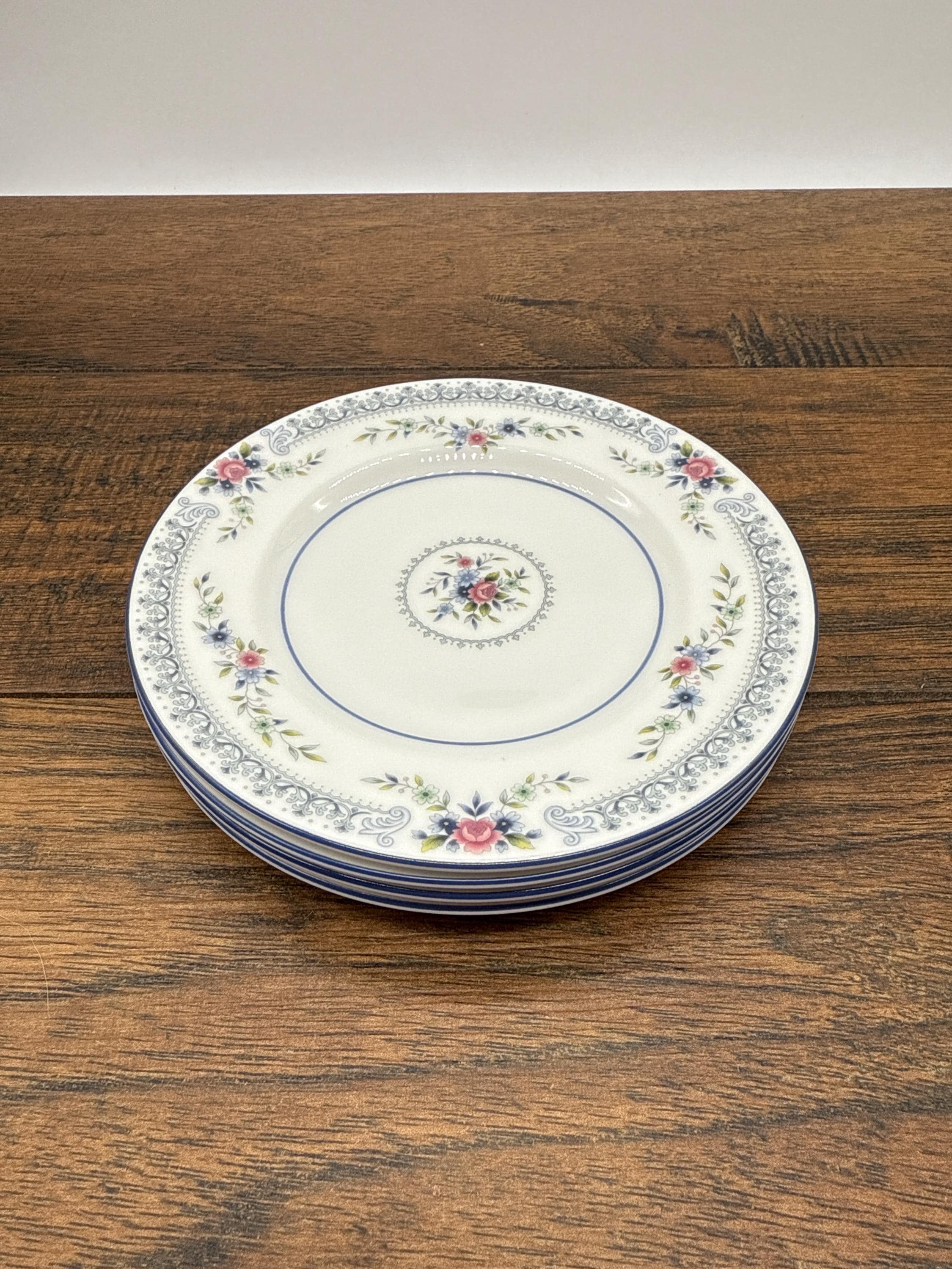 Wedgwood Bianca - Etsy