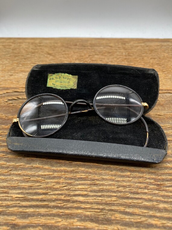 Eyeglasses - image 6