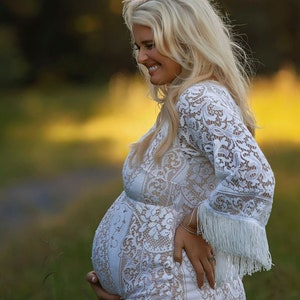 Steph, dress rental, maternity rental, photo shoot dress, photo shoot rental, traveling dress, boho fringe dress, fringe maternity dress