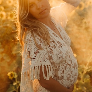 Karina, traveling dress, maternity dress, lace maternity dress, fringe maternity dress, photo shoot dress, dress rental,