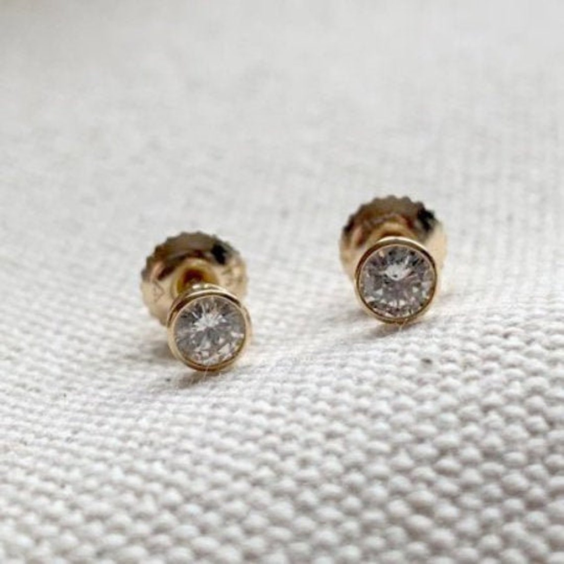 Diamond size Earring Chart Simple Diamond Stud Earrings / Etsy