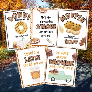 HERBST Donut, Dank einer Latte Mitarbeiter Anerkennung. Lehrer Wertschätzung behandelt. Herbst Leckerli Schild. Kaffeegenuss. Wertschätzung behandeln.