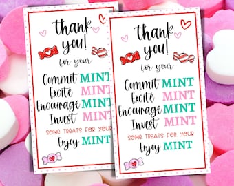 Könnte beinhalten: Zwei weiße Karten mit rosa Punkten und roten Herzen. Die Karten sagen "Danke!" und haben ein Bonbon-Design. Die Karten listen die Wörter "Commit, Excite, Encourage, Invest, Enjoy" mit dem Wort "MINT" nach jedem Wort auf. Die Karten sagen "Some treats for your..."