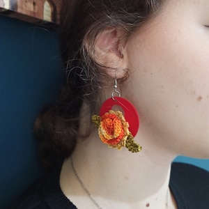 Crochet flower earrings, Hanging earrings, wooden earrings, natural jewelry, wooden jewelry, earrings