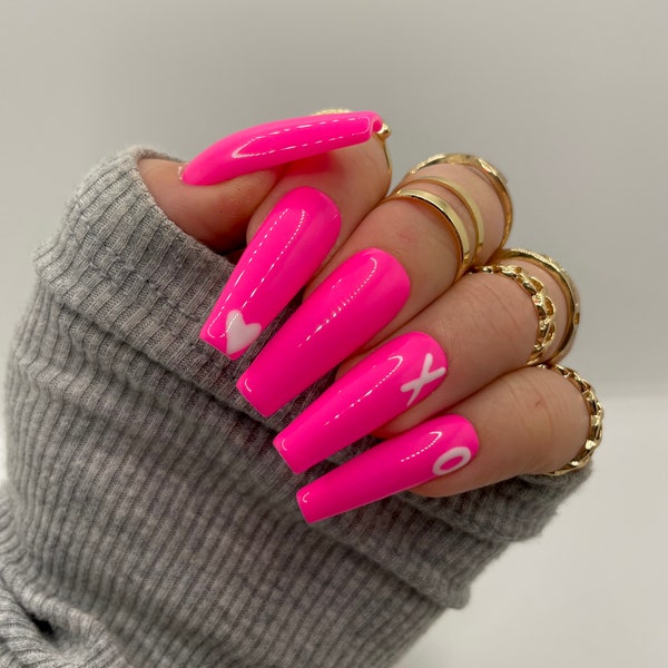 Pink Press On Nails | Pink Nails | Press On Nail Set | Heart Nails | Nails