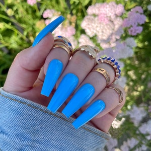 Blue Nails, Blue Press Ons, Press On Nails, Nails, Press Ons, Fake Nails, Press on Nail Set