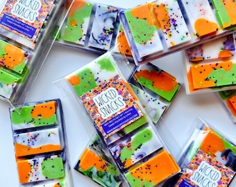 Wicked Snacks Wax Melts, Fun Halloween Scents, Spooky Decor, Ghost Snacks, Fake Food, Halloween Decoration, Fall Wax Melts, Party Favors