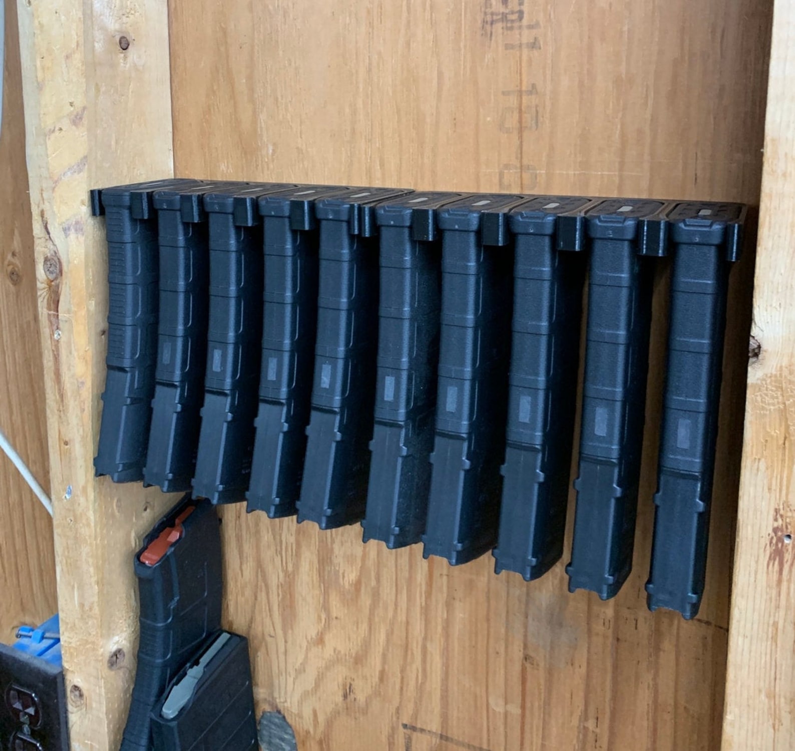 Mounted AR-15 magazine holder