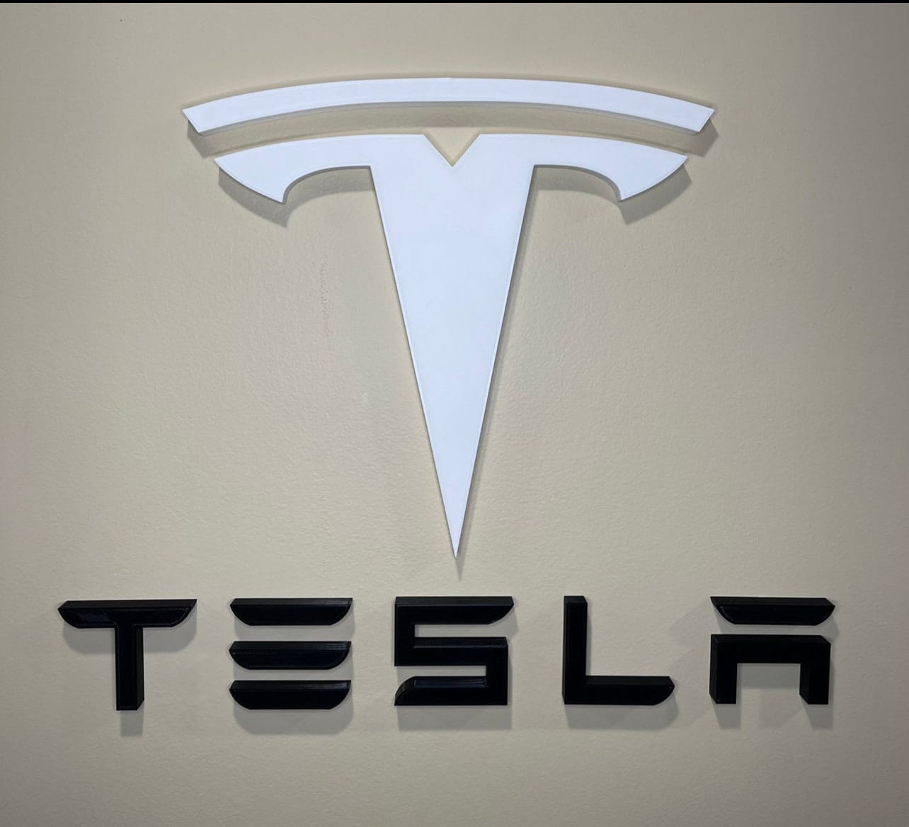 Tesla Wall Logo-Big-white or red