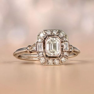 Milgrain Bezel Set Halo Ring, Emerald Cut CZ Stone Vintage Inspire Ring, Antique Art Deco Engagement Ring, Wedding Anniversary Gift Ring