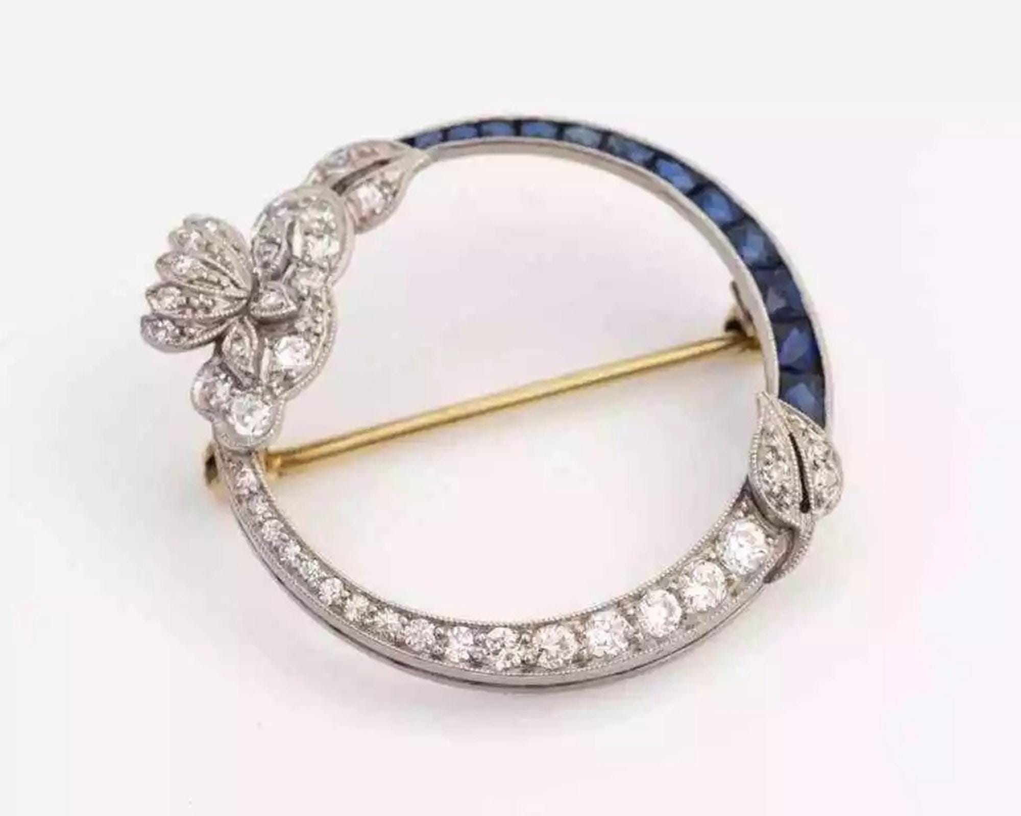 Belle Broche Ancienne En Métal Avec Saphiret Et Pierres Blanches - Occasion - Bijou Vintage