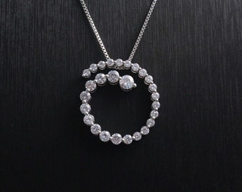 Swirl Anhänger Halskette für Frauen, Rundschliff Diamant Hochzeitshalskette, Geburtstagsgeschenk, 925 Silber mit Kette Halskette, Jahrestagsgeschenk