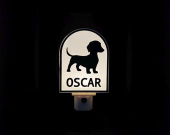 Luz de noche personalizada con silueta de perro salchicha / Luz de noche personalizada con impresión 3D / Regalo para amantes de las mascotas