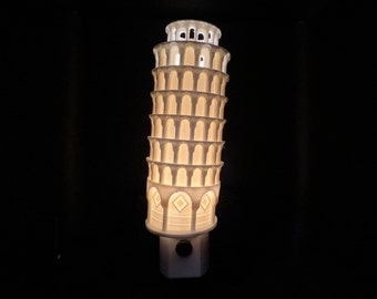 Lámpara de noche Torre de Pisa (enchufable, LED)