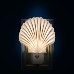 Sea Shell 3D Scallop Night Light (Plug-in, LED)