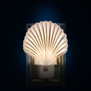 Veilleuse 3D en forme de coquille de mer (plug-in, LED)