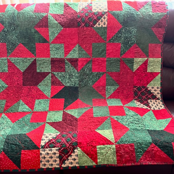 Christmas lap TV Size Quilt, red and green , handmade gift, homemade quilt, cozy. 49X66 inches