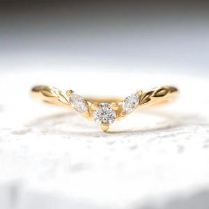 The Arwen Ring Band, Mystical Fae Inspired Jewellery, Ethereal Jewellery, Wedding Ring Moments Jewellery. Gold Vermeil Diamond Promise Ring