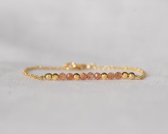 Solid 9ct Gold Vermeil Natural Sunstone Gemstone Bracelet, Crystal Jewellery Bracelet | Moments Jewellery