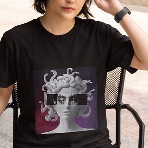 Statue Look Tee, Graphic tshirt ,Animated tshirt, Unisex tshirt, Oversized tshirt, Aesthetic tshirt , Gift for her/him