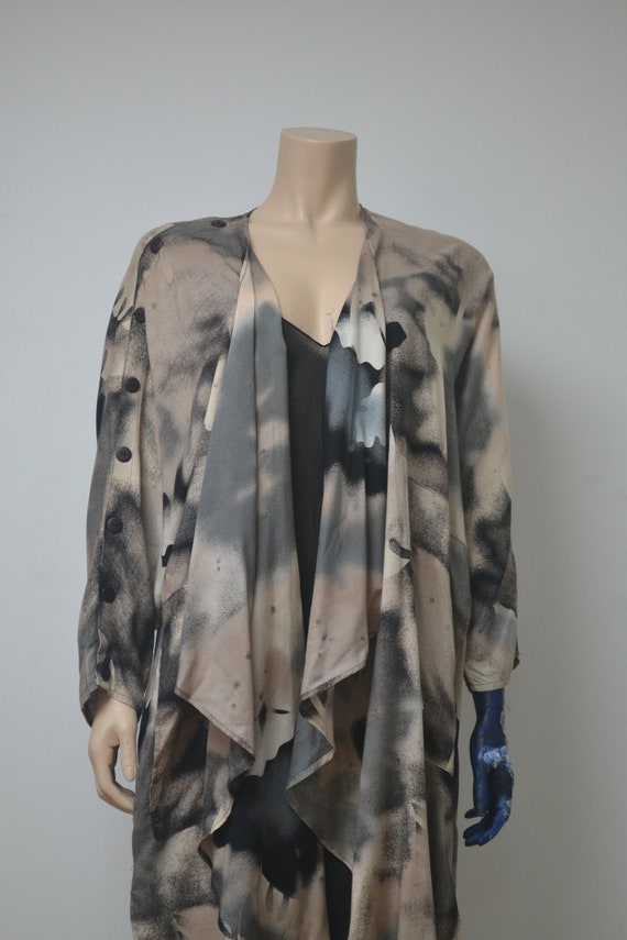 Cool 80's lightweight long Kimono with Pockets