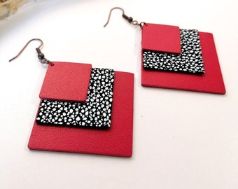 SQUARE earrings- Leather - Red - Cracked - Copper brass - Layered leathers - Defilenvadrouille - Women's jewelry - handmade