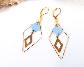 Pampi dangling earrings - Leather and golden brass - Square and golden diamond - Pastel blue - defilenvadrouille