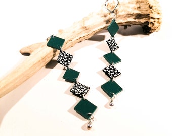 MISA dangling earrings - Emerald green - Leather - silver-plated brass - Defilenvadrouille - handmade - women - French craftsmanship