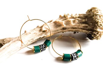 Earrings - Little TIKI Hoops - Leather and Gold Brass Beads - Green - Black and Cracked White - Heishi - Defilenvadrouille