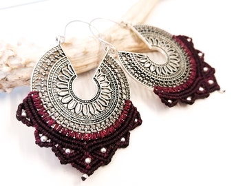 Brass and macrame earrings - mandala - Defilenvadrouille - plugs - spacers - Alternative ethnic jewelry - black cherry - silver