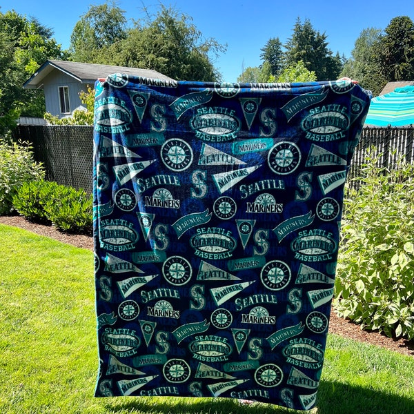 Seattle Mariners Blanket, Stadium Blanket, Tailgate Blanket, Baby Blanket, Pet Blanket, Fleece on back Made in Washington