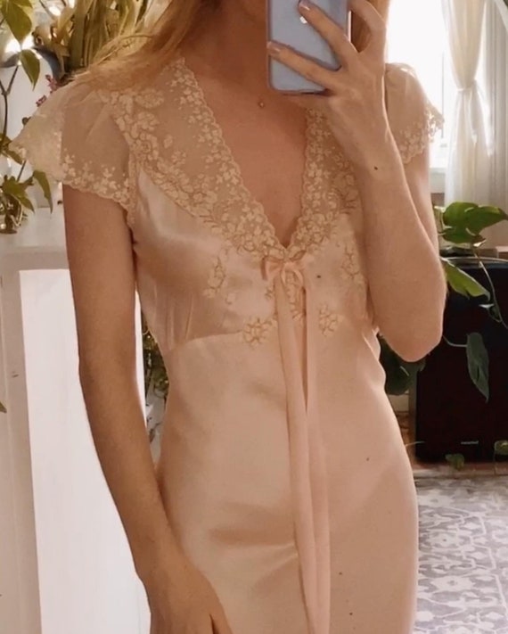 1930's Vintage Silk Nightgown Slip Dress - So uniq