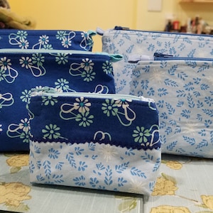 Zipper pouch, 3 sizes, blue designs